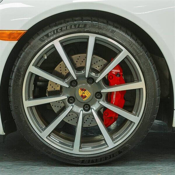 2013 Porsche 911 Carrera 4S