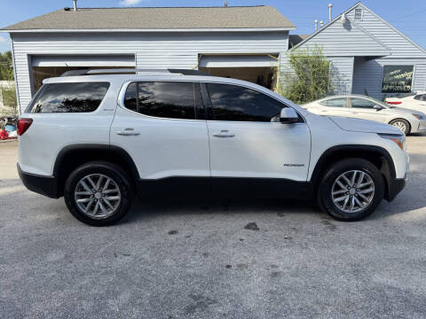 2017 GMC Acadia SLE-2