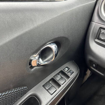 2014 Nissan Versa Note SV