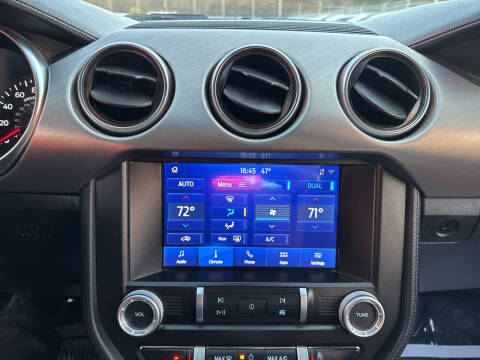 2023 Ford Mustang EcoBoost