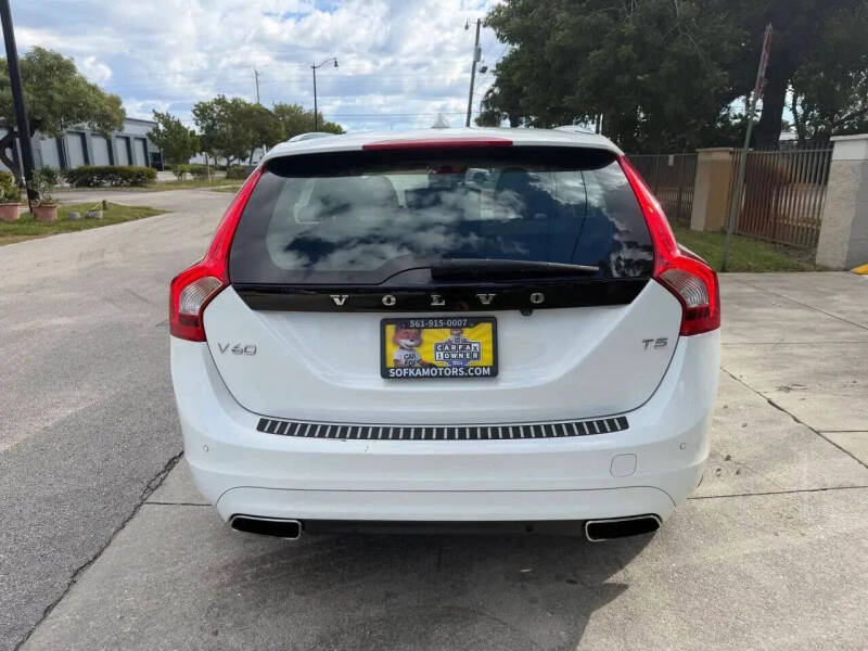 2017 Volvo V60 T5 Premier