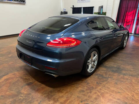 2014 Porsche Panamera