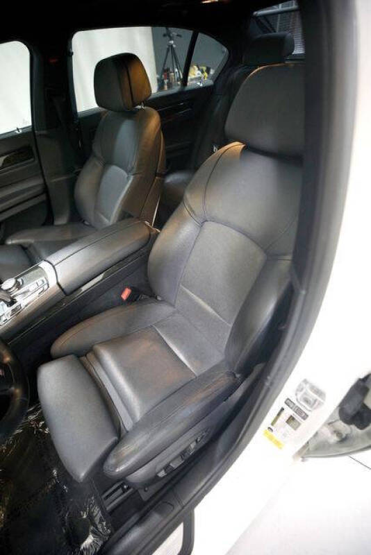 2015 BMW 7 Series 740Li