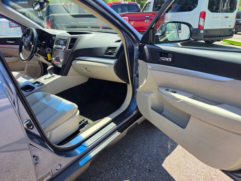 2013 Subaru Outback 2.5i Premium