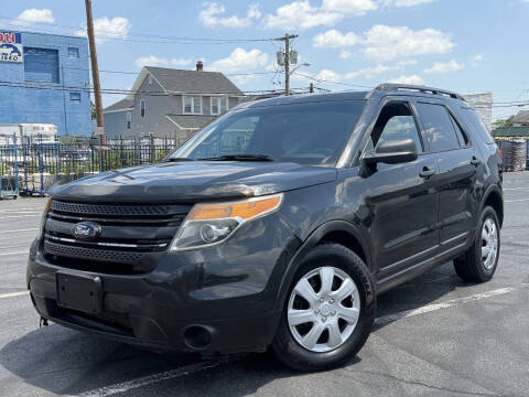 2013 Ford Explorer Base Photo