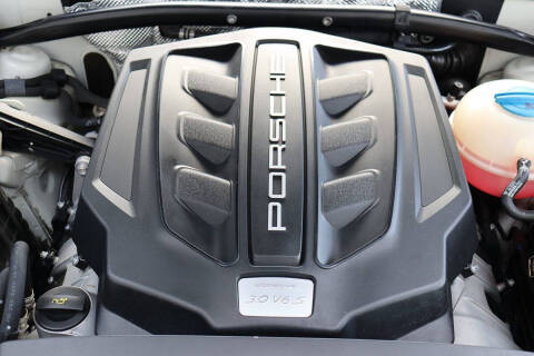 2017 Porsche Macan S