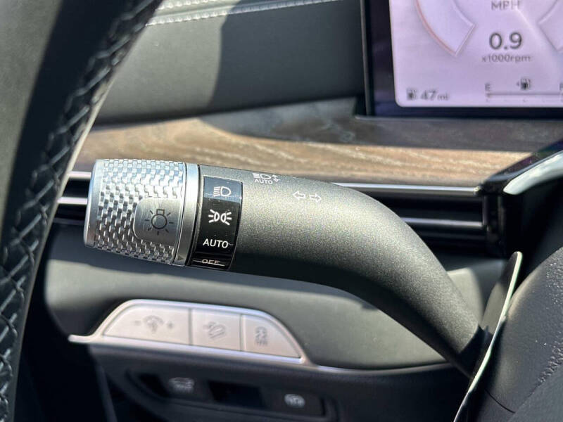 2026 Genesis GV80 2.5T Advanced