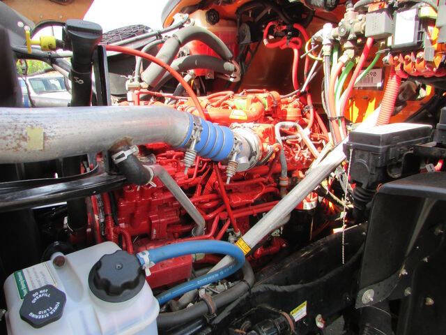 2018 Freightliner 114 SD