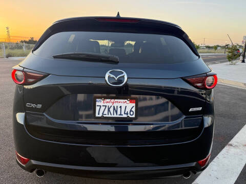 2017 Mazda CX-5 Touring