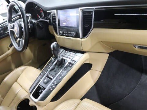 2017 Porsche Macan S