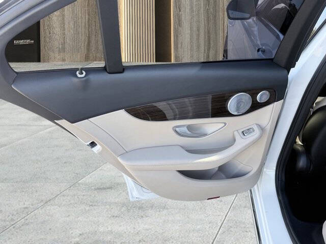 2021 Mercedes-Benz C-Class C 300