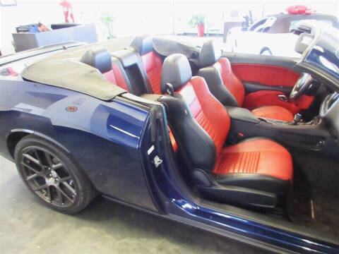 2016 Dodge Challenger 392 HEMI Scat Pack Shaker