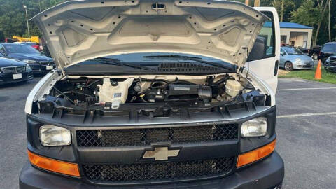 2017 Chevrolet Express 2500