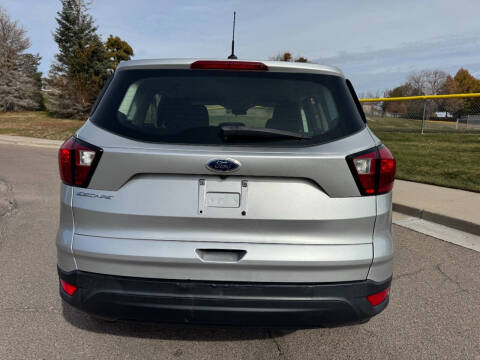 2019 Ford Escape S
