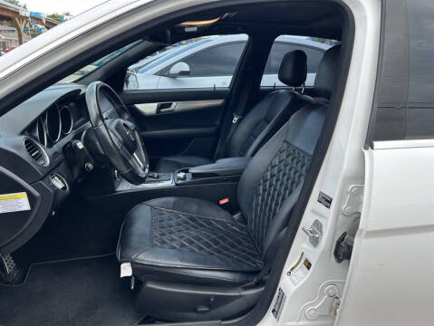 2014 Mercedes-Benz C-Class