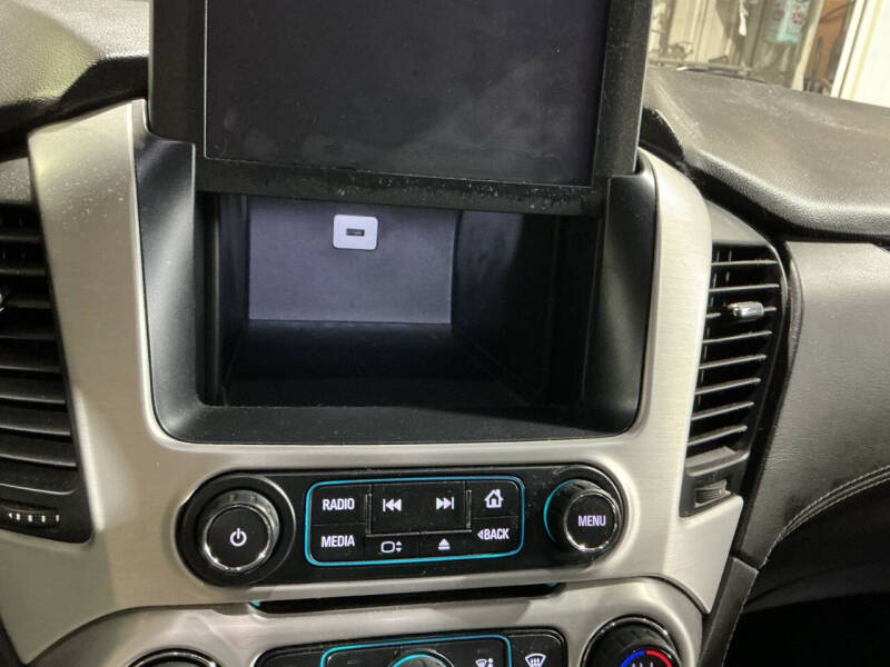 2017 GMC Yukon XL SLT