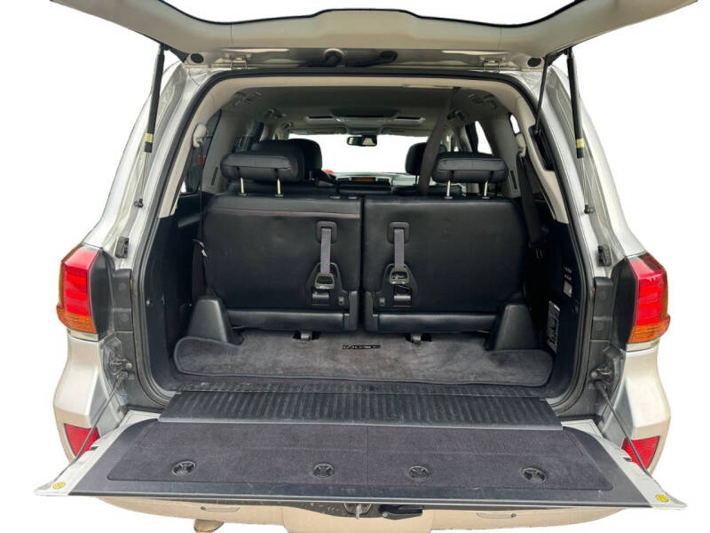 2011 Lexus LX 570