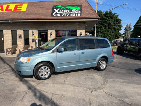 2010 Chrysler Town and Country for sale at Xpress Auto Sales in Roseville MI