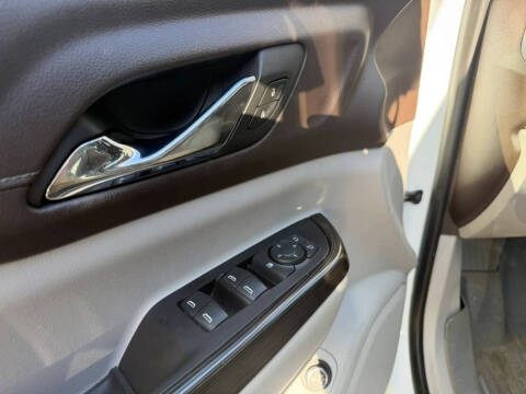 2019 GMC Acadia SLT-1