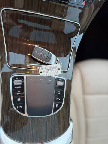 2021 Mercedes-Benz GLC GLC 300