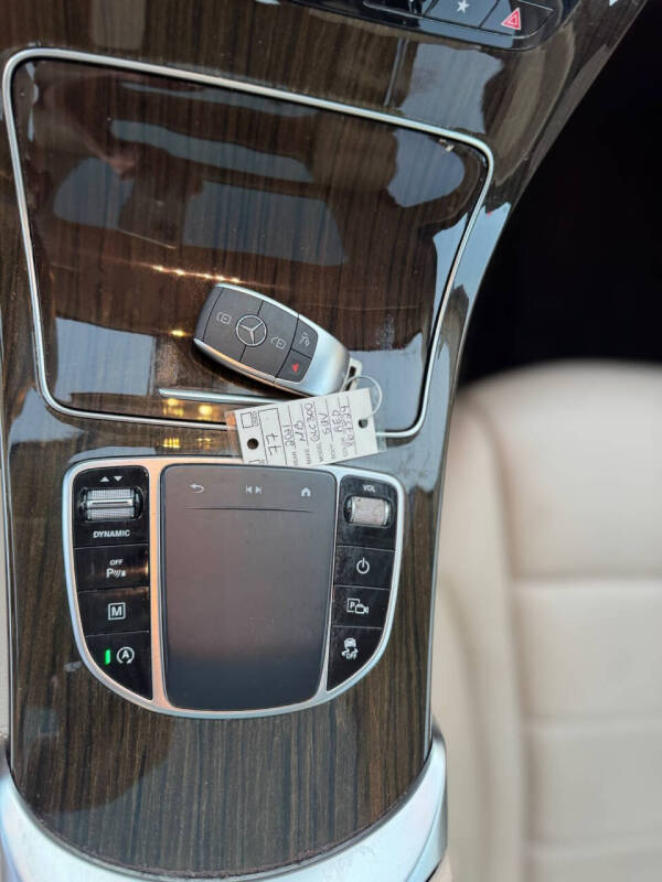 2021 Mercedes-Benz GLC GLC 300