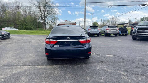 2013 Lexus ES 300h