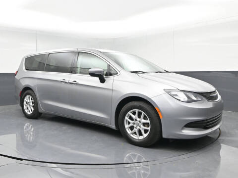 2017 Chrysler Pacifica LX