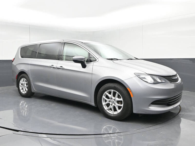 2017 Chrysler Pacifica LX