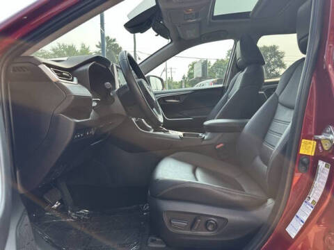 2021 Toyota RAV4 XLE Premium