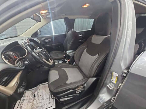 2017 Jeep Cherokee Latitude