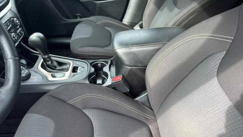 2017 Jeep Cherokee Latitude