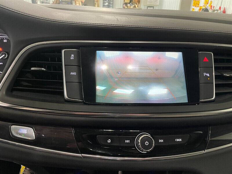 2018 Buick Enclave Essence