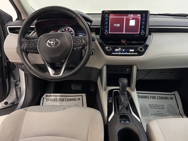 2022 Toyota Corolla Cross LE