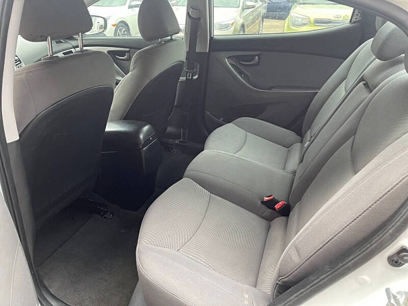 2015 Hyundai Elantra