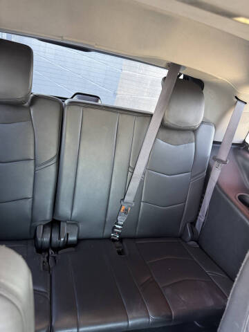 2016 Cadillac Escalade Luxury Collection