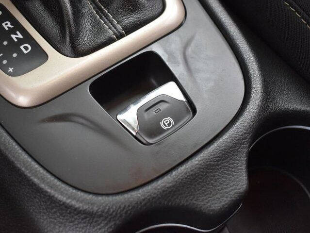 2015 Jeep Cherokee Sport