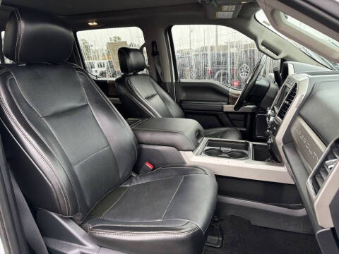 2019 Ford F-350 Super Duty Lariat