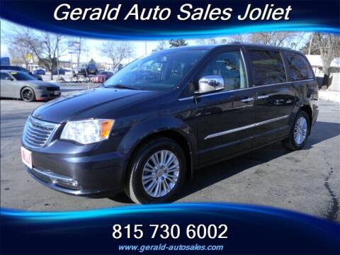 2014 Chrysler Town and Country for sale at Gerald Auto Sales in Joliet IL