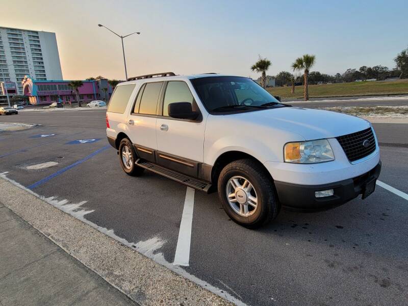 2005 Ford Expedition for sale at American Family Auto LLC in Bude MS