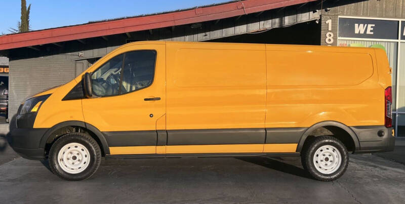 2016 Ford Transit Base photo 10