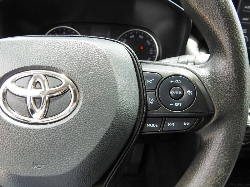 2021 TOYOTA RAV4 SUV / Crossover - $23,900