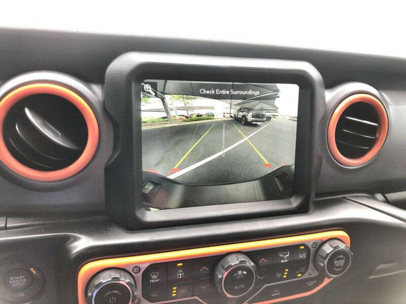 2021 Jeep Gladiator Mojave