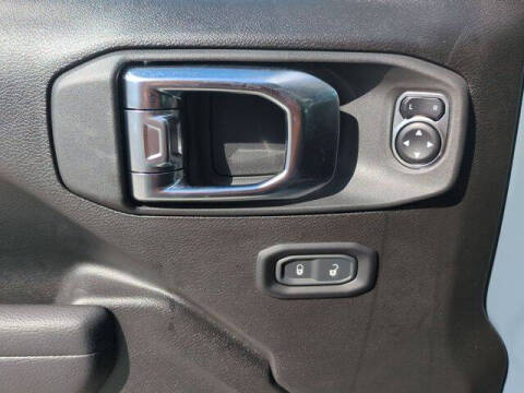 2025 Jeep Gladiator Willys