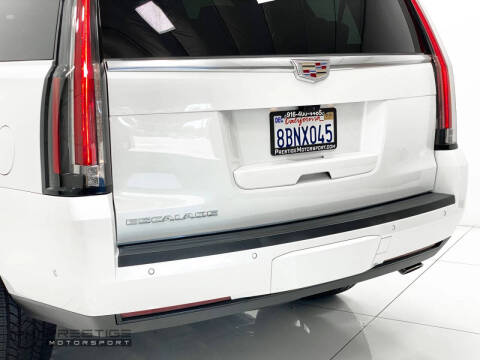 2018 Cadillac Escalade Platinum