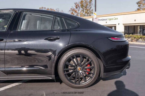 2023 Porsche Panamera GTS