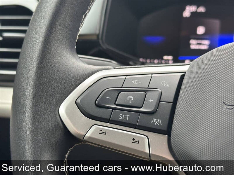 2025 Volkswagen Taos S 4Motion