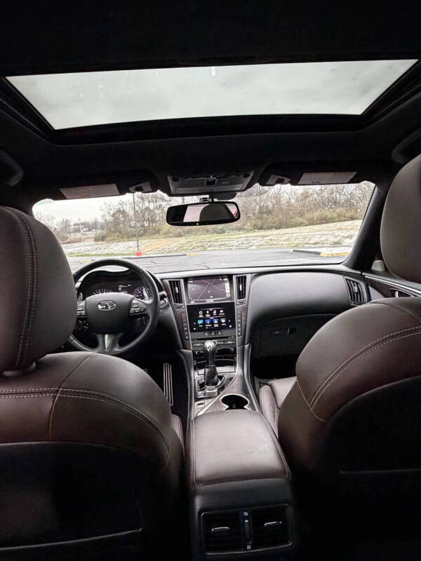 2017 Infiniti Q50 Red Sport 400