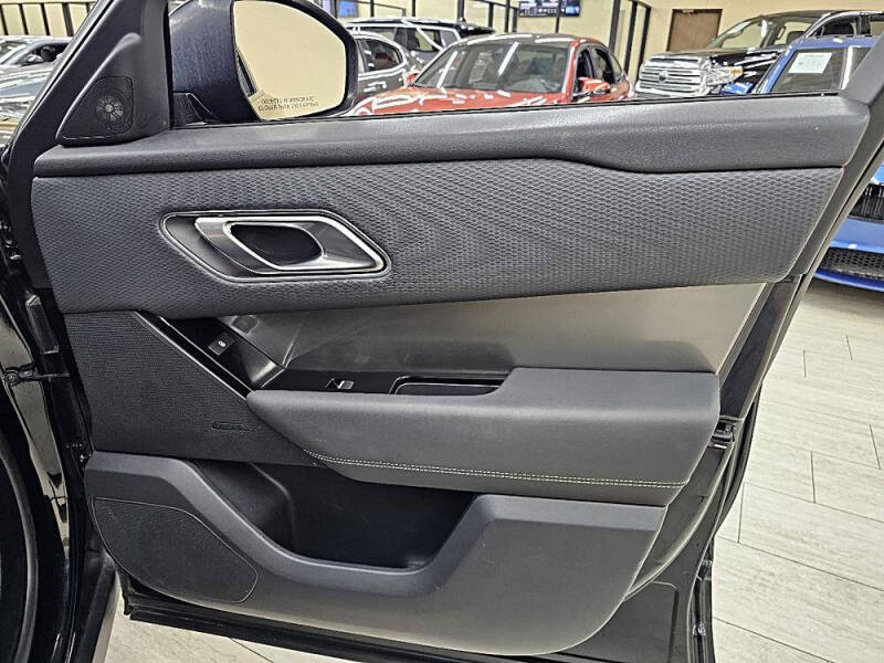 2018 Land Rover Range Rover Velar P250