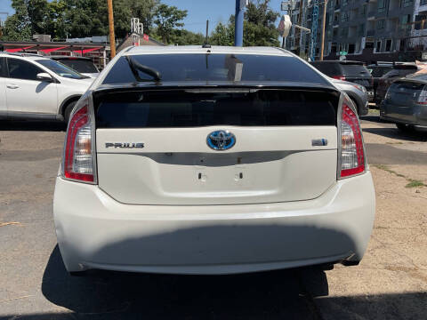 2015 Toyota Prius Three