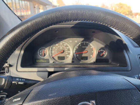 2004 Volvo XC90 2.5T